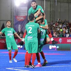 Selecciones varonil y femenil de México conquistan el Mundial de Futbol Siete