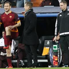 La noche que el Bernabéu se rindió al 'Capitano' Totti