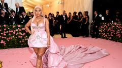 Neighbors sign a petition to kick Nicki Minaj out of her luxurious LA neighborhood