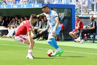 El Málaga se estrella con el ‘catenaccio’ del Real Murcia