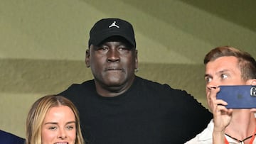 La leyenda del baloncesto, espectador de lujo en el partido Mónaco-Barcelona de la Champions League.