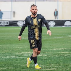 Emre Çolak anuncia que deja el fútbol ante la sorpresa del Intercity