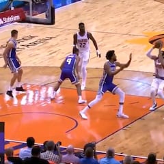 Ricky y el arte de engañar a todo el quinteto rival con la mirada