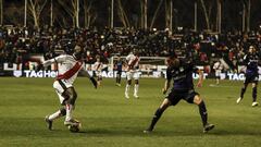 Advíncula, mejor partido de lateral que de carrilero