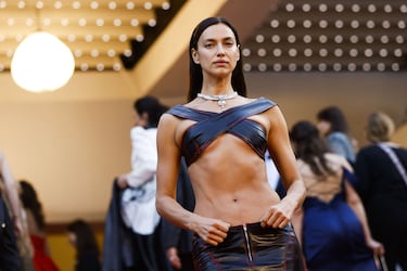 El look de Irina Shayk en Cannes que levanta todas las cr¨ªticas