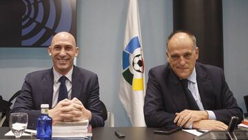 Javier Tebas con Rubiales.