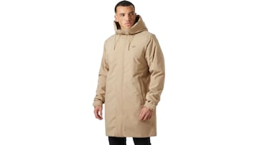 Descubre la colección de otoño-invierno 2025 de Helly Hansen: ropa especializada para la ciudad, el mar y la montaña