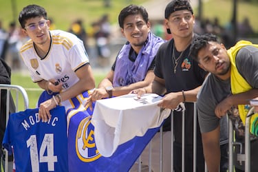 ‘Madridmania’ in the US: Rose Bowl Stadium sells out for Real Madrid vs AC Milan