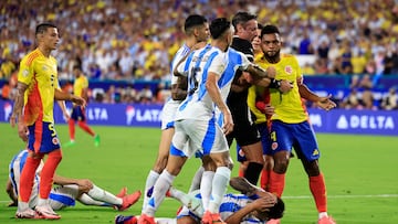 Raphael Claus, arbitraje polémico en la final Argentina - Colombia