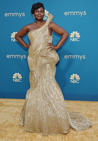 La alfombra roja de los Premios Emmy 2022: los mejores y peores vestidos