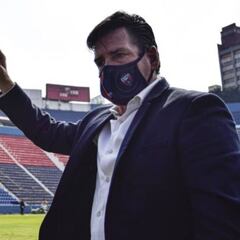 Tres ex jugadores acabaron con las maldiciones del futbol mexicano en 2021