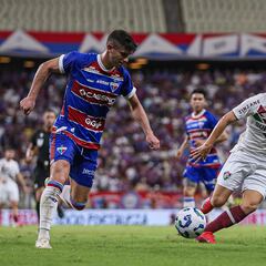 Kuscevic mira a Colo Colo