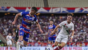 Kuscevic mira a Colo Colo