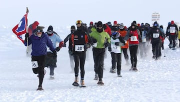 La maratón más fría del mundo: Los atletas corren 25 grados bajo cero