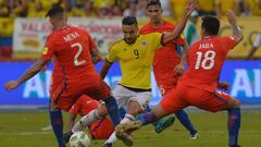 Colombia empata ante Chile en la vuelta de Radamel Falcao