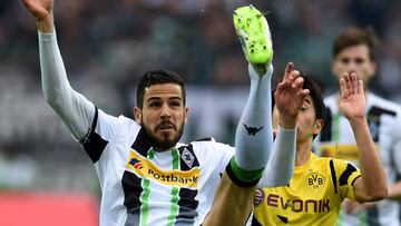 El Gladbach asegura que "hizo todo por ayudar" a Domínguez