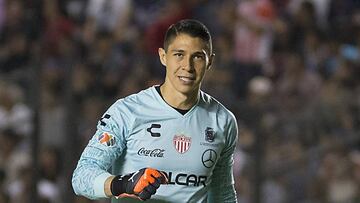 Hugo González podría ser el primer refuerzo de Peláez en Chivas