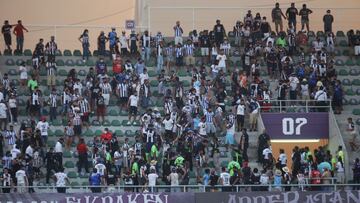Aficionados de Monterrey enfrentaron a la policía en el estadio Kraken