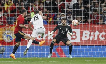 Debut 26/03/22 amistoso contra Albania en el RCDE Stadium