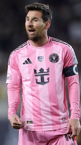 “Messi fue a buscar a los árbitros tras goleada de LAFC sobre Inter Miami”