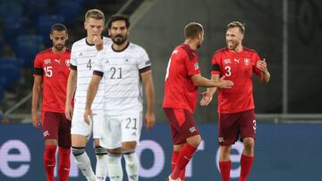 Soccer Football - UEFA Nations League - League A - Group 4 - Switzerland v Germany - St. Jakob-Park, Basel, Switzerland - September 6, 2020 Switzerland&#039;s Silvan Widmer celebrates scoring their first goal with teammates REUTERS/Arnd Wiegmann