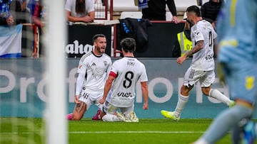 El Albacete celebra el gol de Riki ante el Málaga.