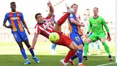 Luis Su&aacute;rez, en el partido ante el Barcelona. 