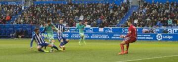 Alavés 0-6 Barcelona: LaLiga Week 22 - in pictures