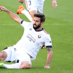 El 1x1 de Osasuna, goleado en el Camp Nou