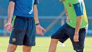 <b>REFUERZO. </b>Pep Guardiola y Andrés Iniesta, en un entrenamiento.