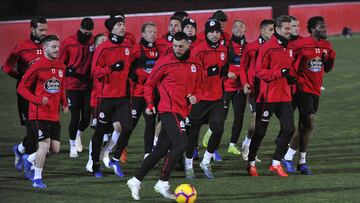 El Deportivo viajó ayer y se entrenó por la tarde en la cuidad deportiva del Mallorca.