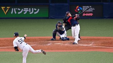 OSAKA, JAPAN - MARCH 07: Infielder Hotaka Yamakawa #33 of Japan hits a solo home run in the eighth inning during the World Baseball Classic exhibition game between Japan and Orix Buffaloes at Kyocera Dome Osaka on March 7, 2023 in Osaka, Japan. (Photo by Kenta Harada/Getty Images)