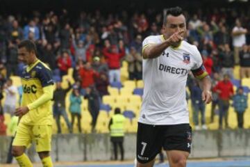 Las imágenes del duelo entre la U. de Conce y Colo Colo