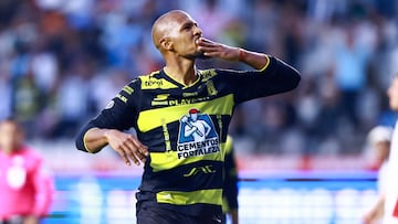 Salomon Rondon celebrates his goal 3-1 of Pachuca during the 6th round match between Pachuca and Atlas as part of the Liga BBVA MX, Torneo Clausura 2026 at Hidalgo Stadium, on February 14, 2026 in Pachuca, Hidalgo, Mexico.