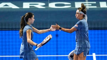 Claudia Fernández y Bea González, ganadoras en Barcelona.