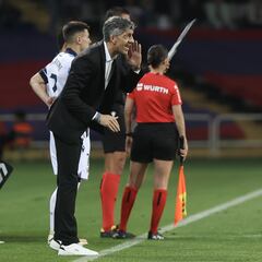 Imanol: “Se trata de acertar en las áreas y ellos han estado mejor”