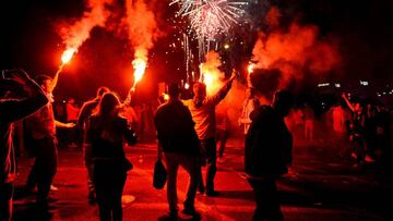 Hinchas del Benfica celebrando el título.