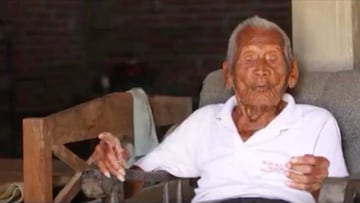 Mbah Gotho, el hombre m&aacute;s viejo del mundo. Im&aacute;gen: YouTube