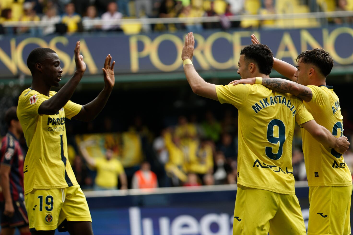Villarreal golea 5-1 al Levante y sella su pase a la Champions por segundo año consecutivo