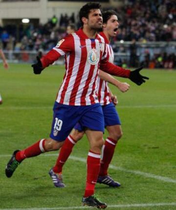 3-0. Diego Costa celebra el tercer tanto.