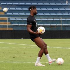 Despedida de Sekou: “Tampoco he estado a la altura”