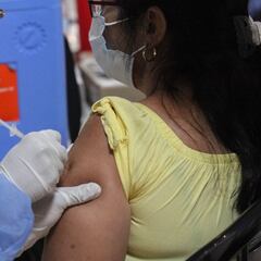 Pico y cédula para vacunación en Bogotá hoy, domingo 27 de junio: horarios, centros y edades