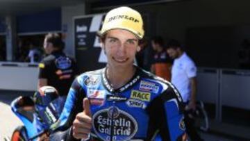 Álex Rins podría ser campeón de ganar el domingo.