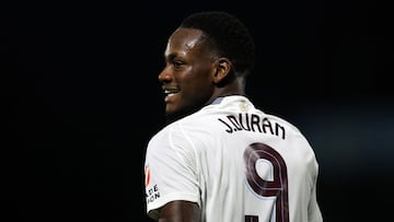 HIGH WYCOMBE, ENGLAND - SEPTEMBER 24: Jhon Duran of Aston Villa during the Carabao Cup Third Round match between Wycombe Wanderers and Aston Villa at Adams Park on September 24, 2024 in High Wycombe, England. (Photo by Catherine Ivill - AMA/Getty Images)
