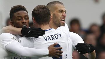 Los jugadores del Leicester celebran un gol. 