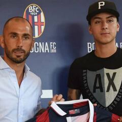 Bologna rechaza vender a Erick Pulgar pese a millonarias ofertas