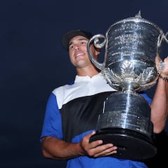 Saquon Barkley y Brooks Koepka celebran título de PGA