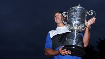 FARMINGDALE, NEW YORK - MAY 19: Brooks Koepka of the United States poses with the Wanamaker Trophy during the Trophy Presentation Ceremony after winning the final round of the 2019 PGA Championship at the Bethpage Black course on May 19, 2019 in Farmingdale, New York. Warren Little/Getty Images/AFP
== FOR NEWSPAPERS, INTERNET, TELCOS & TELEVISION USE ONLY ==
