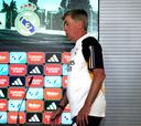 El sorprendente cambio de look de Carlo Ancelotti
