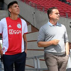 Ajax recuerda el 'No Era Penal' en presentación de Edson Álvarez